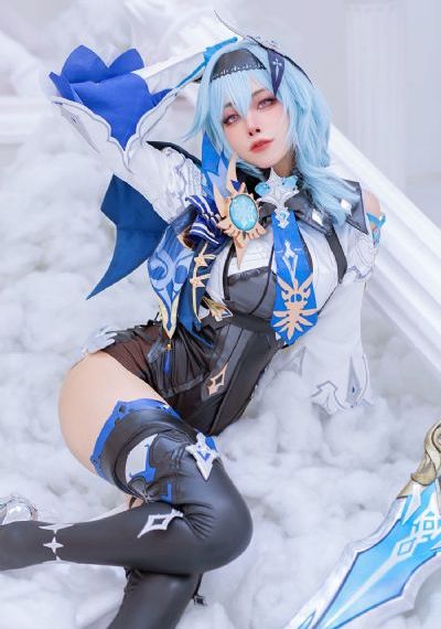 年轻女的老师2中字在线